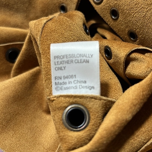 Vintage | Essendi Rich Brown Suede Snap Front Shirt Jacket with Grommet Detail - Picture 10 of 12